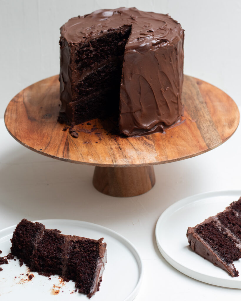 Como fazer Bolo de Aniversário de última hora! Bolo Brigadeiro